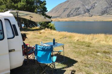 Van Life à Lake Clearwater, Nouvelle Zélande - Van Spot: Lake Camp – Overnight Campervan Parking